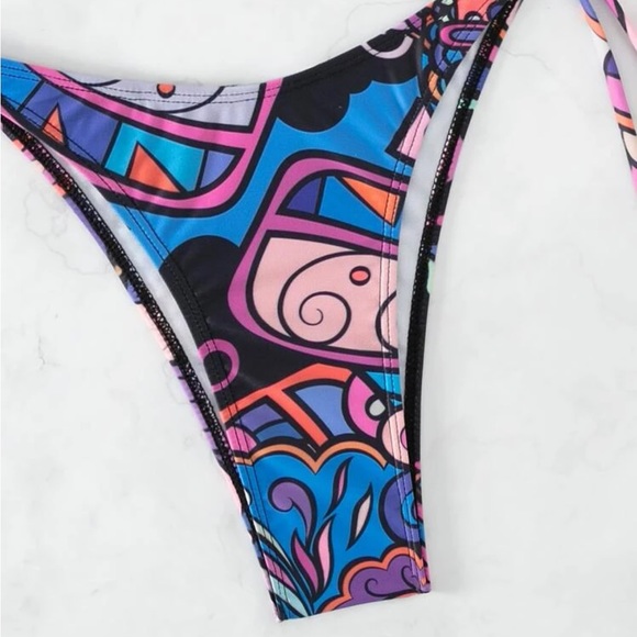 SHEIN Bikini set with head scarf - Picture 4 of 8